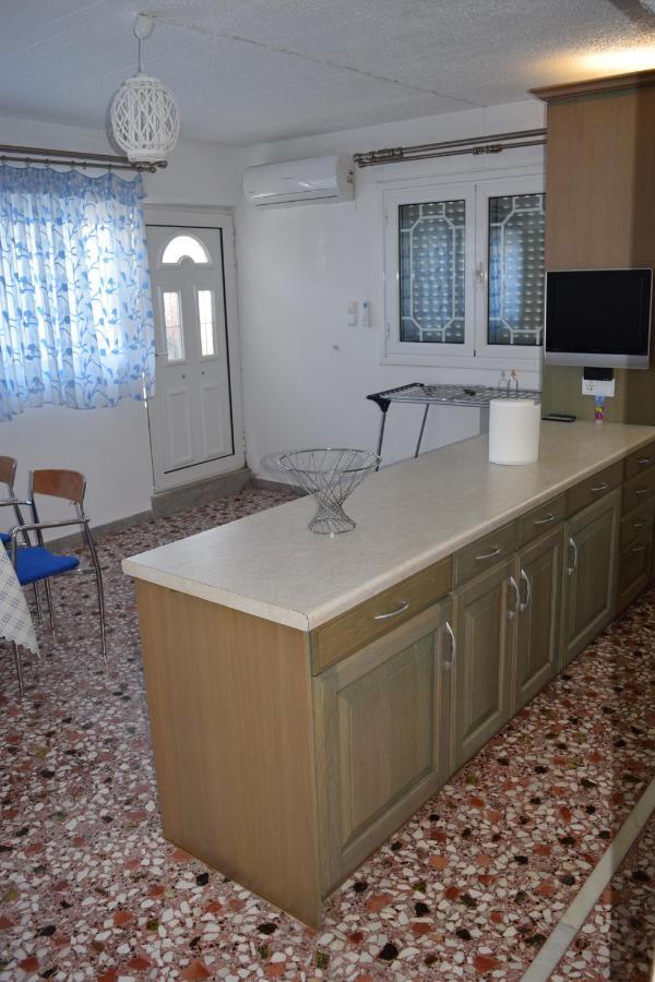 Appartement Venetsanou Ketsea 77 à Kalamata Extérieur photo